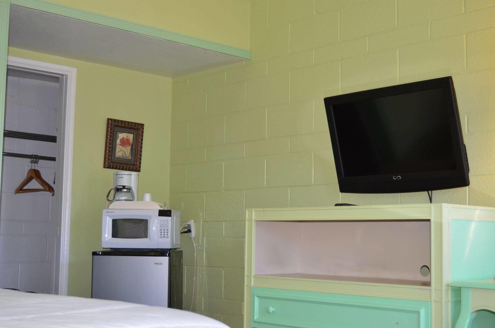 לנצ'סטר Town House Motel מראה חיצוני תמונה